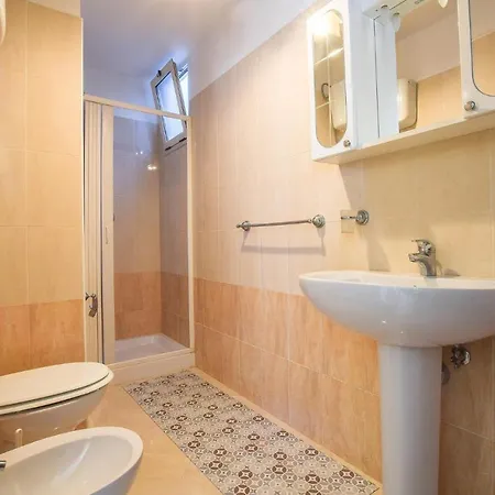 Amazing In With House Sea View